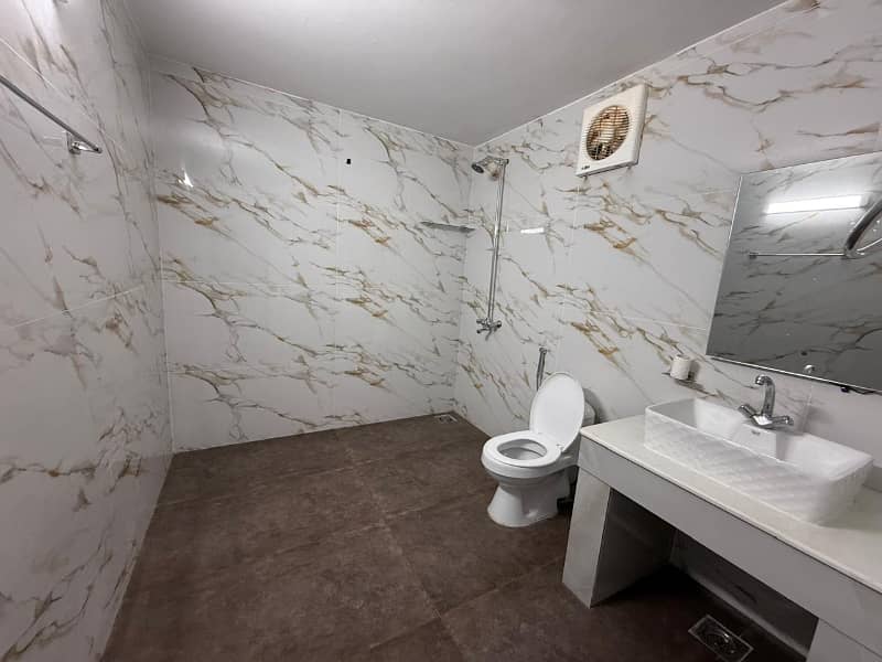 Fully Furnished 1 Kanal Upper Portion For Rent In H3 Johar Town Phase 2 Lahore Near Main Canal Road 1