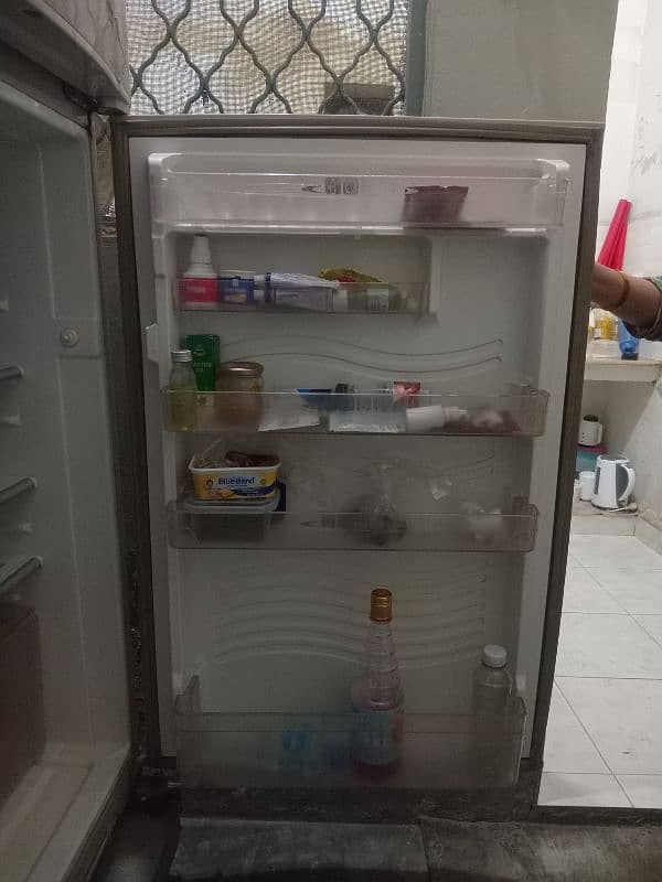 Dawlance fridge 5