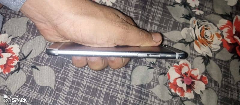 iphone 6 non pta 5k arjent sell krna hai battery health 95 Hai 6