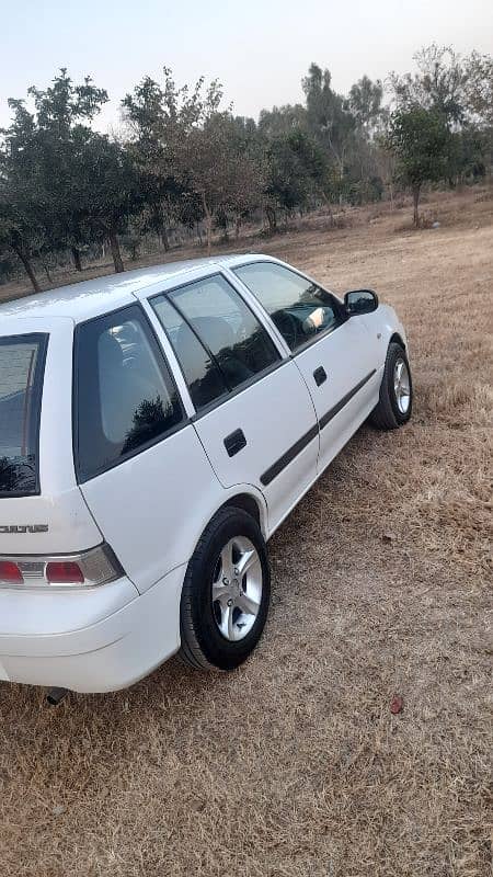 Suzuki Cultus VXL 2015 3