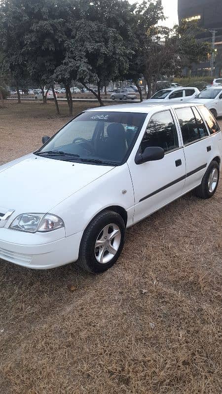 Suzuki Cultus VXL 2015 4