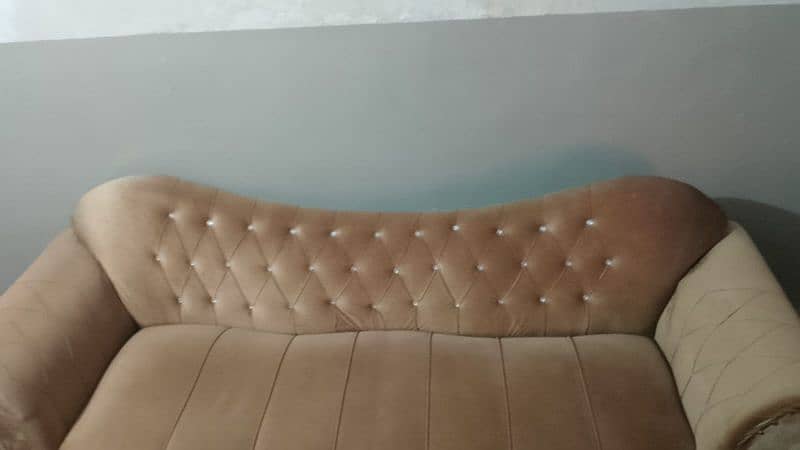 Branded Sofas for Sale – Excellent Condition – Karachi 5