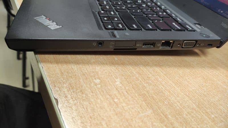 lenovo T450s core i5 5th gen 4