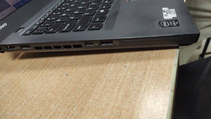 lenovo T450s core i5 5th gen 5