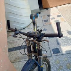 MOUNTAIN BYCYCLE