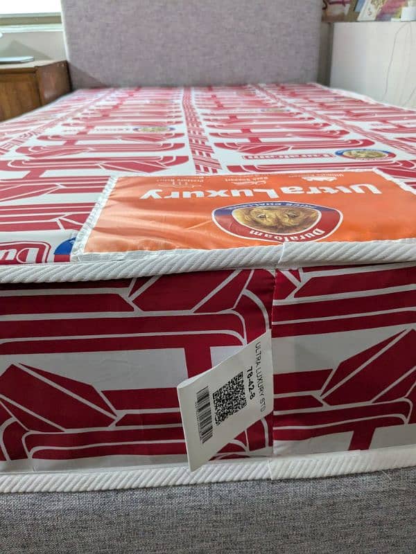 8 inch Brand New Durafoam Ultra luxury mattress 1