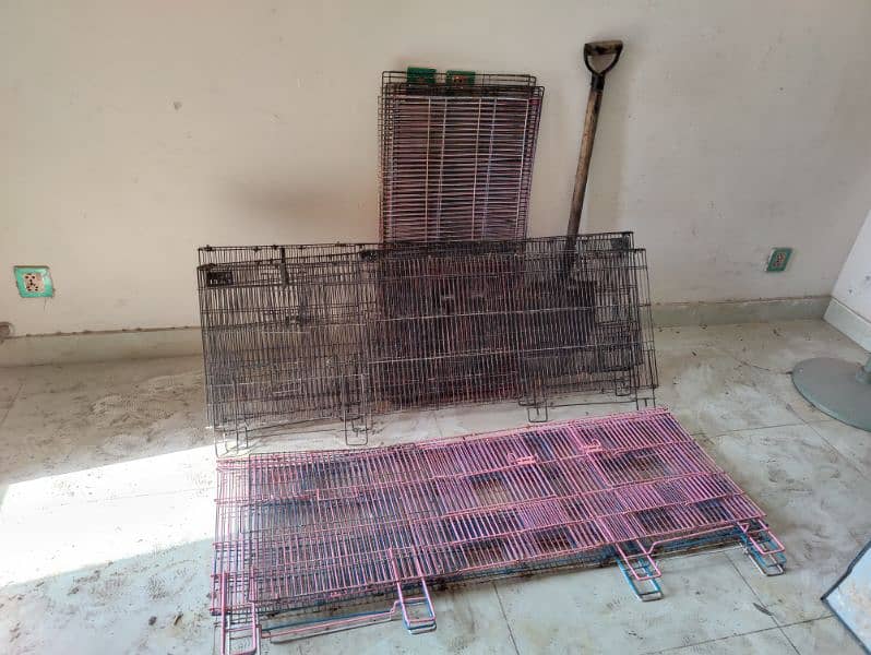 2 Folding cages for birds 3