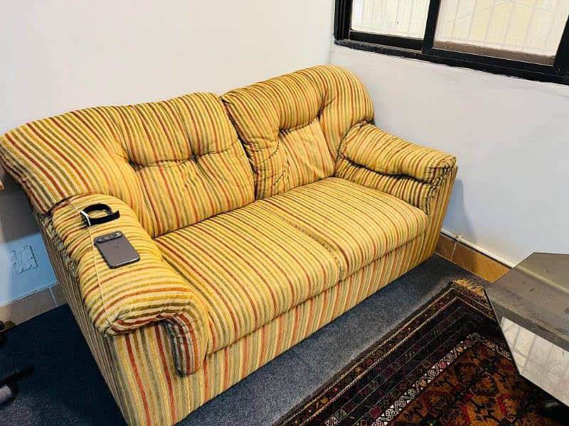 Sofa 7 Seater 0