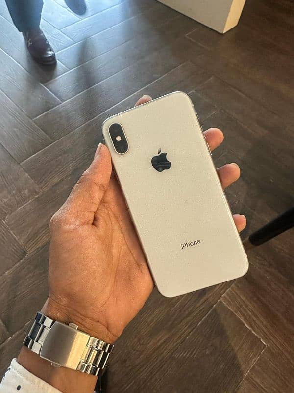 IPhone x non pta for sale in brand new condition 1