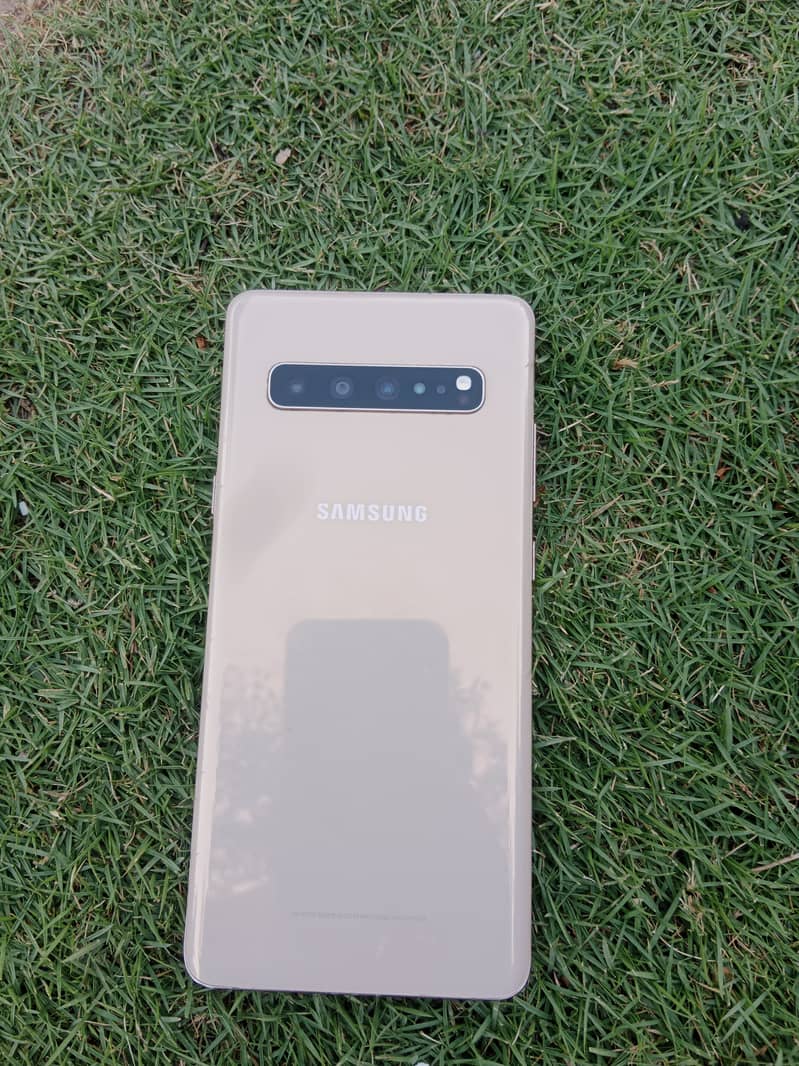 Samsung Mobile S10 5G 03024208260 2