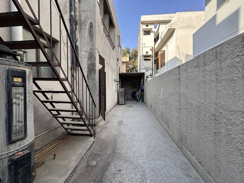 Semi Commercial House Available For Rent For Silent Office 7