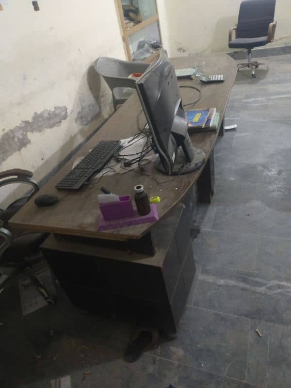 reception table 2