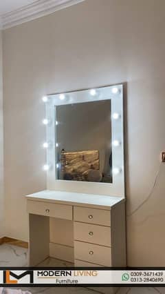 Dressing Table Round Mirror Best Quality In Your Choice Colours