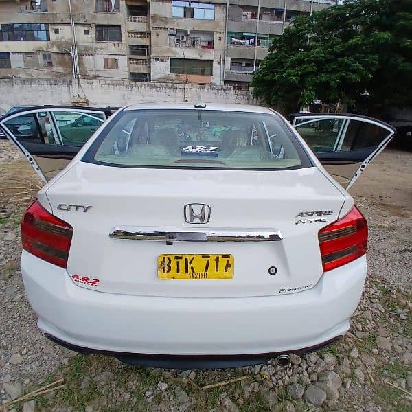 Honda City Aspire (1.5) 2021 equipped with wooden brand new interior 2