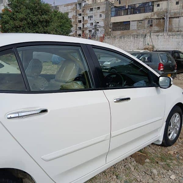 Honda City Aspire (1.5) 2021 equipped with wooden brand new interior 5