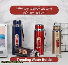 •  Material: Stainless Steel •  1 x Water Thermos •  Capacity: 800 Ml