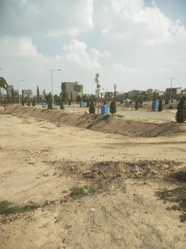 One knal plot for sale 4