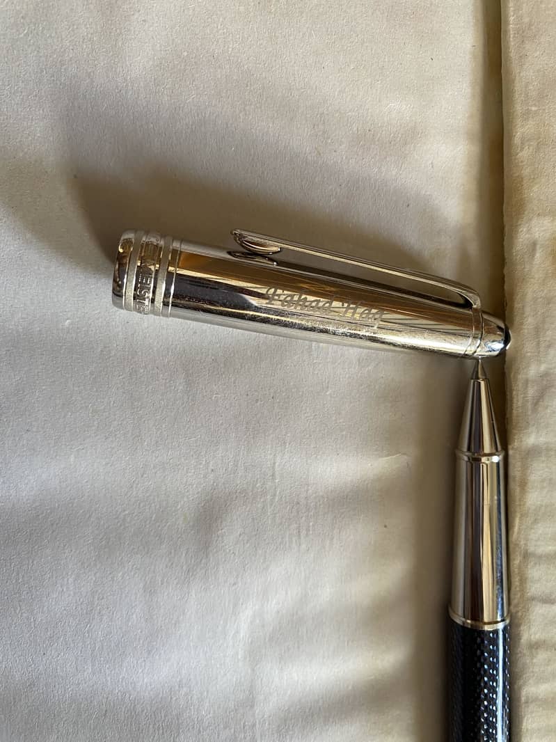 Montblanc Blue hour Roller ball pen 3