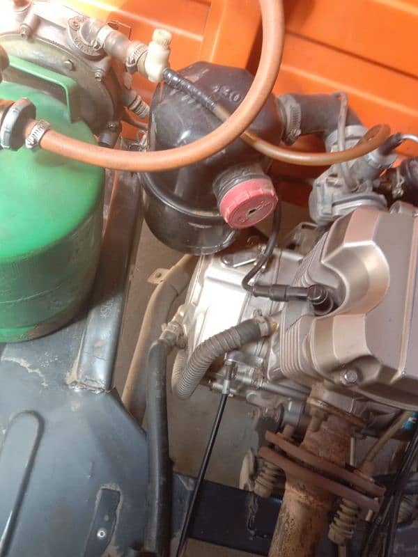 Sazgar Auto Rickshaw 4 stroke 10
