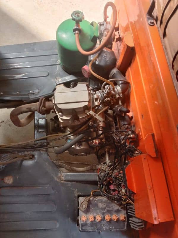 Sazgar Auto Rickshaw 4 stroke 12