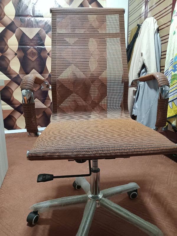 new imported  office chair steel fram call 0300 8811919 7