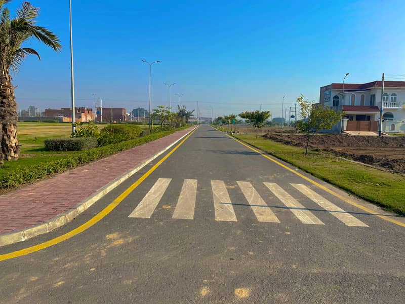 5 Marla Good Location Plot For Sale 3
