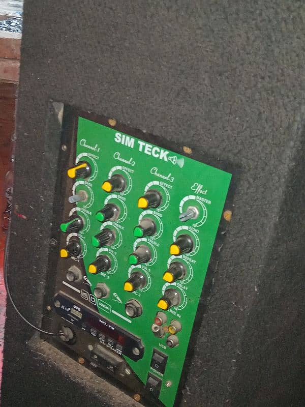 speaker 0