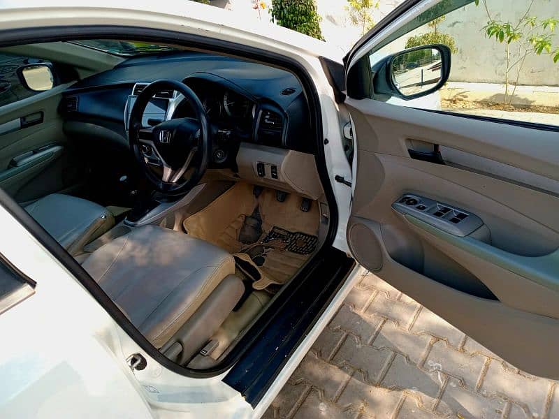 Honda City Aspire 2016 5