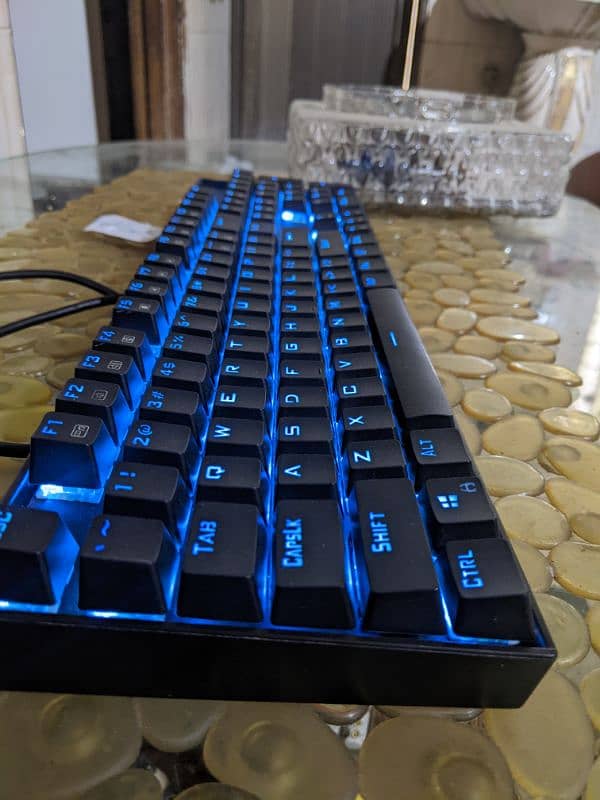 Redragon K551 RGB-1 Mechanical Keyboard 7