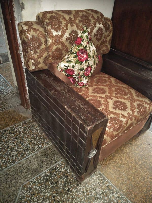 5 seater sofa with cover , 0