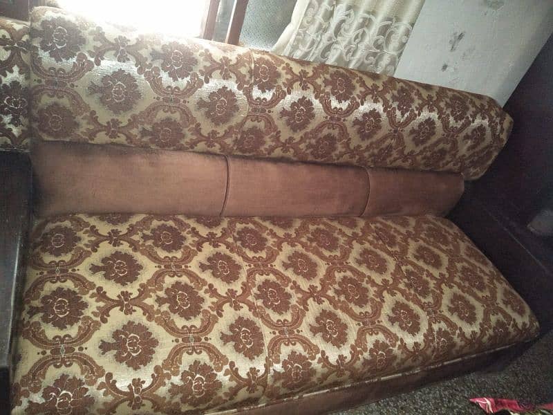 5 seater sofa with cover , 3