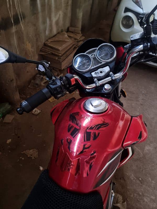 Honda cb150f 2020 k last month hai 1