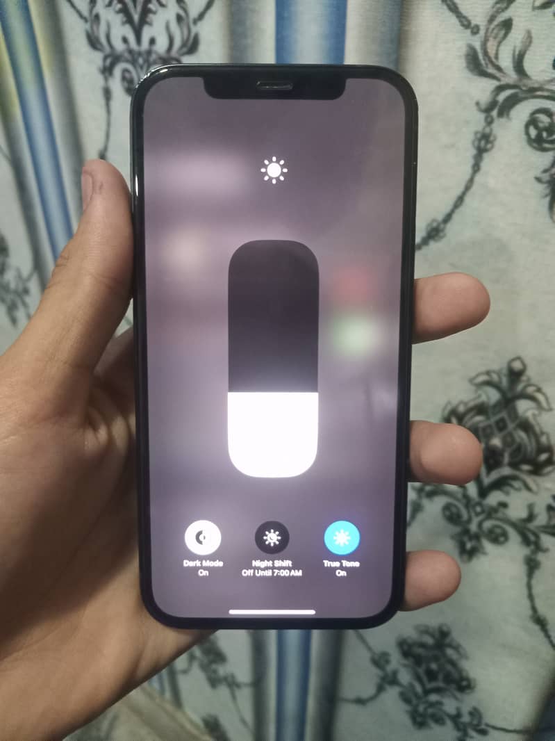 Iphone 12 Non Pta 10/10 Non active 100% health waterpack 2