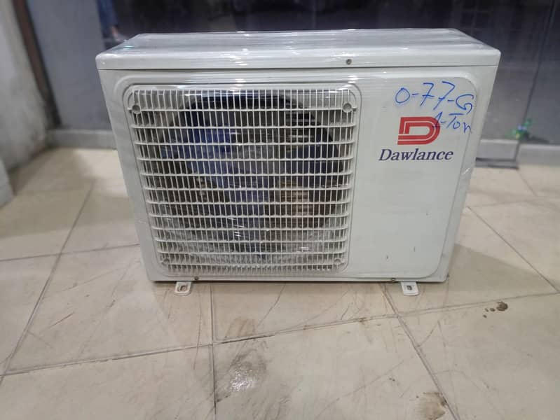 Dawlance 1 ton dc inverter D06UC year warranty(0306=4462/443)classset 10