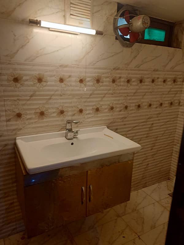 01 Kanal Slightly Used Modern Design House For Rent In DHA Phase 2 Lahore. 2
