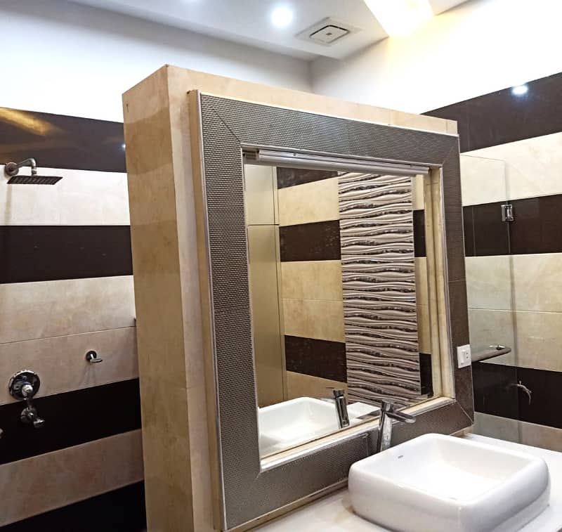 01 Kanal Slightly Used Modern Design House For Rent In DHA Phase 2 Lahore. 19