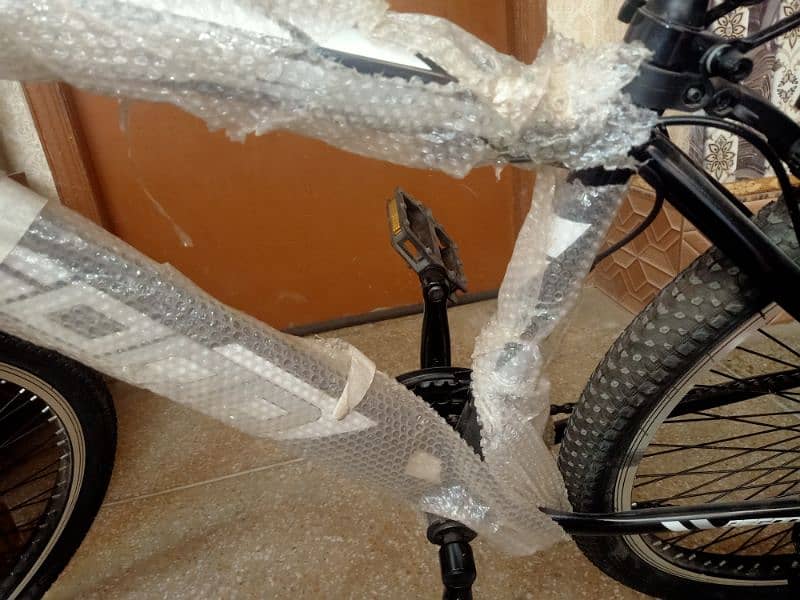 Brand New Modified Cycle – 10 Gears (7+3), LED Lights, Stand, Bell 6