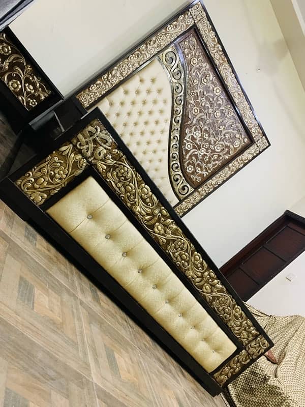 Modern heavy bed and side tables 1