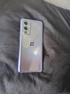 one plus 9 with 12gb 256gb dual sim  aik corner se glass break