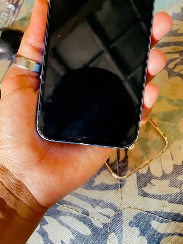 i phone 13 & 6plus PTA 4