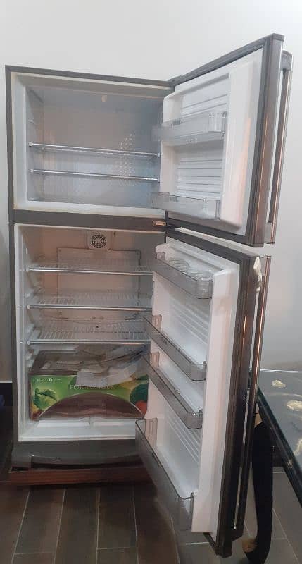 Dawlance H-ZONE Refrigerator 3