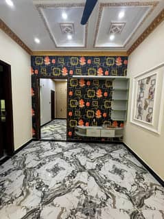 Stylish 5 Marla House for Sale Modern Architecture & Prime Comfort