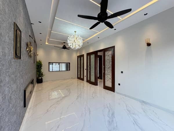 10 Marla Modern Double Unit House For Sale in K Block Phase 5 DHA Lahore Near Park & Penta Square Mall 3