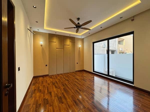 10 Marla Modern Double Unit House For Sale in K Block Phase 5 DHA Lahore Near Park & Penta Square Mall 6