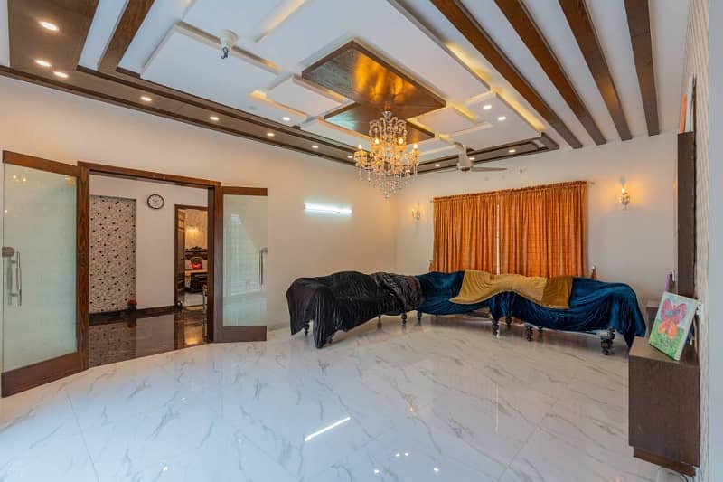 Modern 10 Marla Luxury House For Sale | Stylish Living At Its Best 17