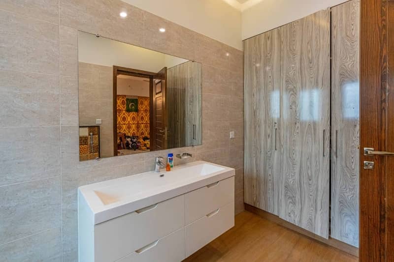 Modern 10 Marla Luxury House For Sale | Stylish Living At Its Best 21