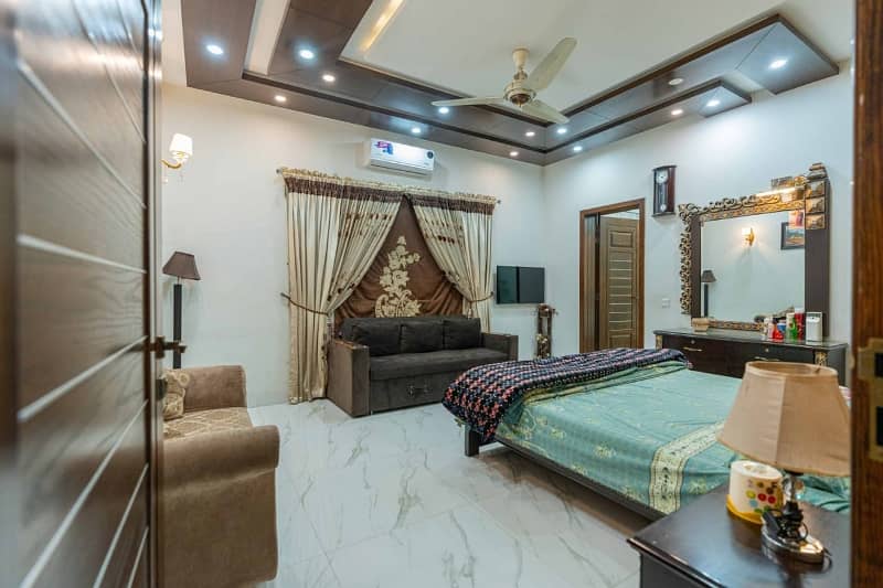 Modern 10 Marla Luxury House For Sale | Stylish Living At Its Best 24