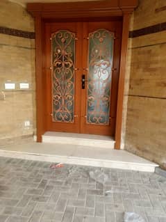 Beautiful 10 Marla House for Sale Prime Location | Ideal Investment