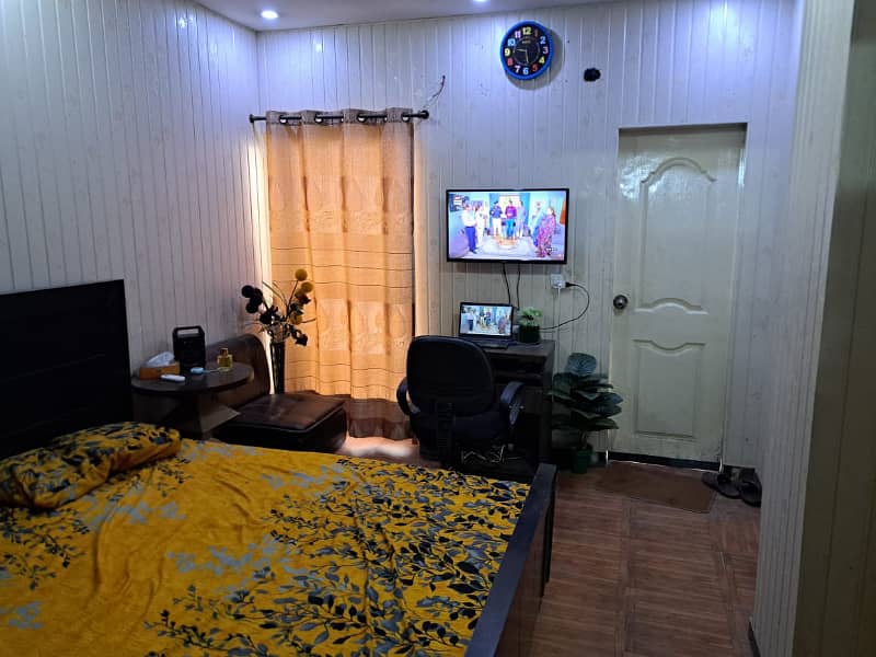 5 MARLA INDEPENDENT HOUSE FOR RENT IN JOHAR TOWN. 2