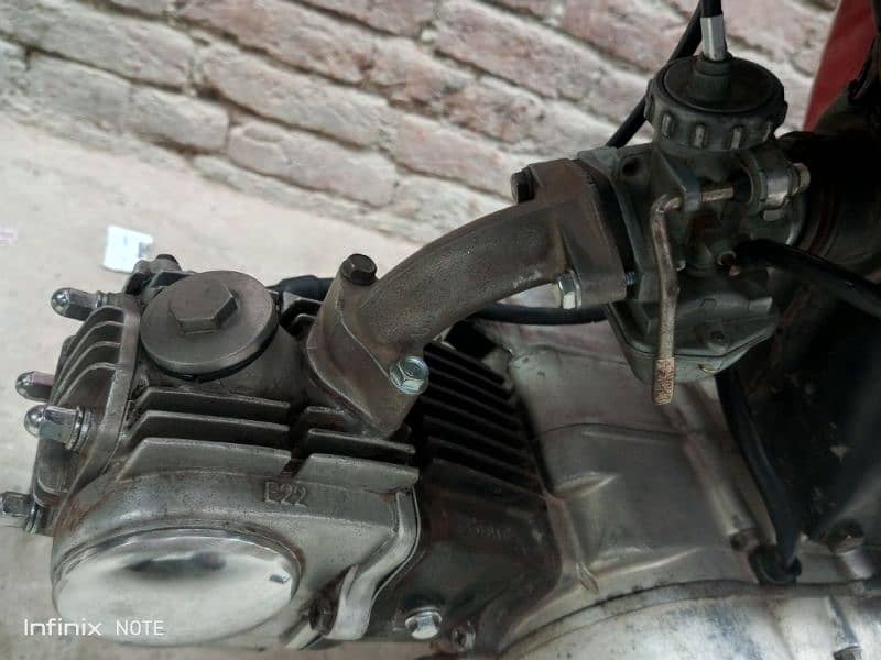 Dhoom 70 engine 100% ok 1